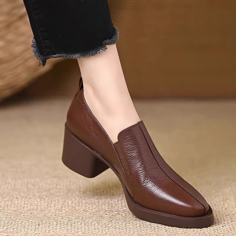 Женские кожаные туфли, новинка – обзор и цена Women'S Fashion Trends 2025