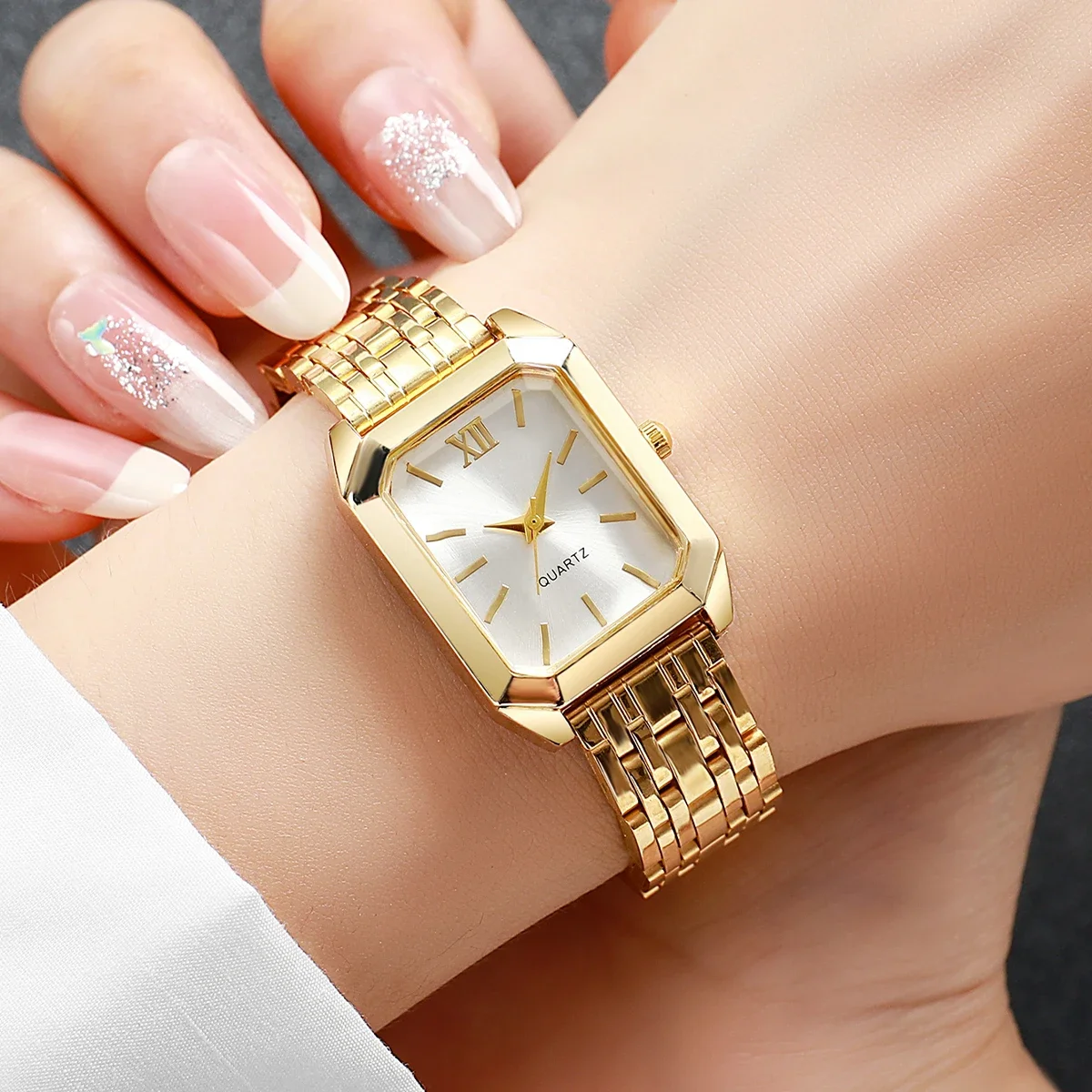Женские часы в коробке-сюрприз – обзор и цена Fashion Women Watches